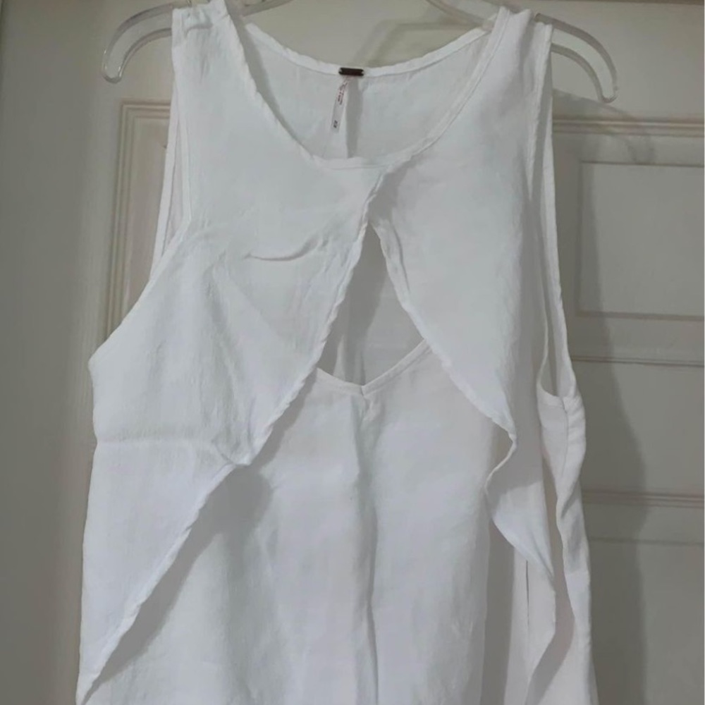 free people cute white flowy tank size M